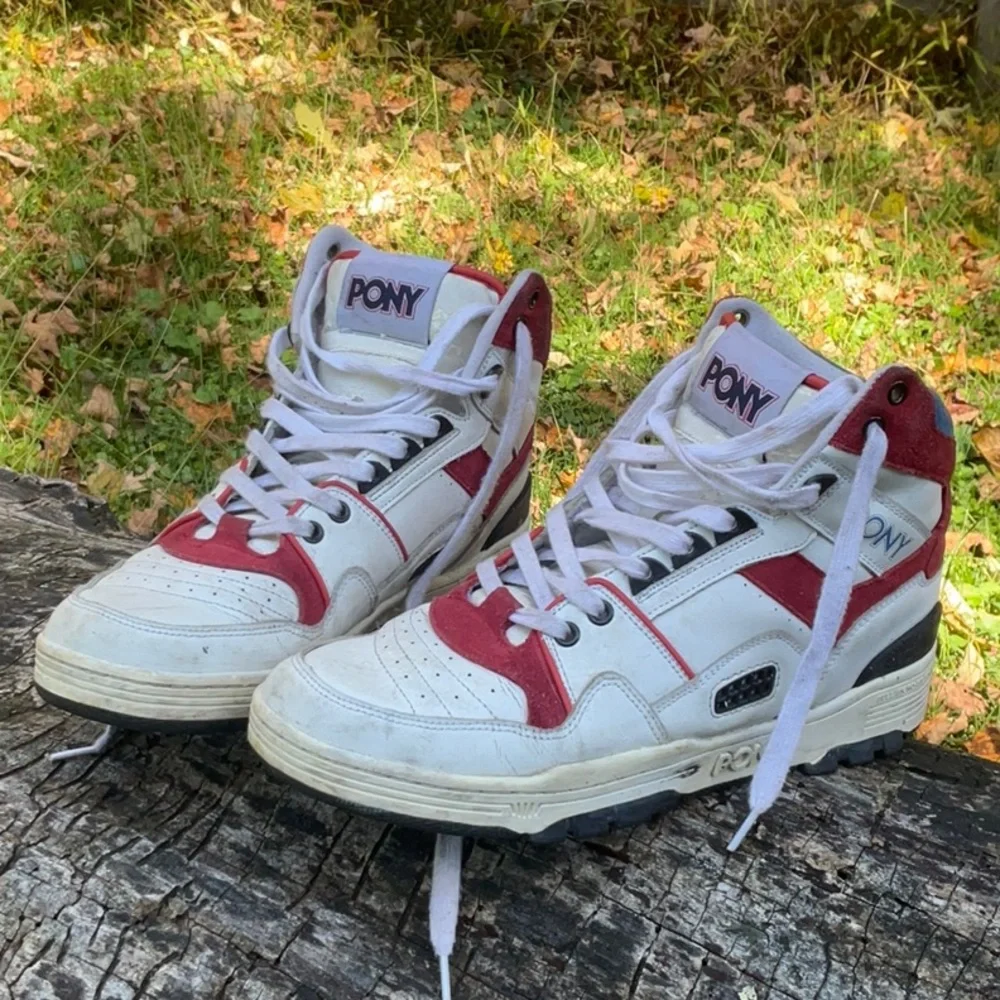PONY Retro High-Tops in Red and White - Picture 1 of 6